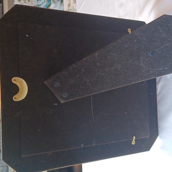 Floral Picture Art Gold Tone Frame With Red Minky Background - Picture 6 of 6